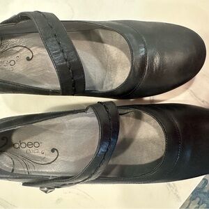 Abeo Black Leather Mary Jane Flats